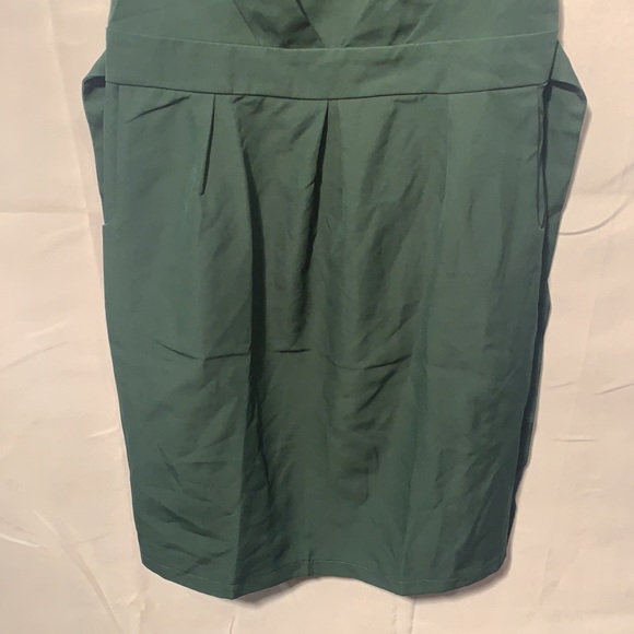 Green Sheath Dress - Picture 4 of 4